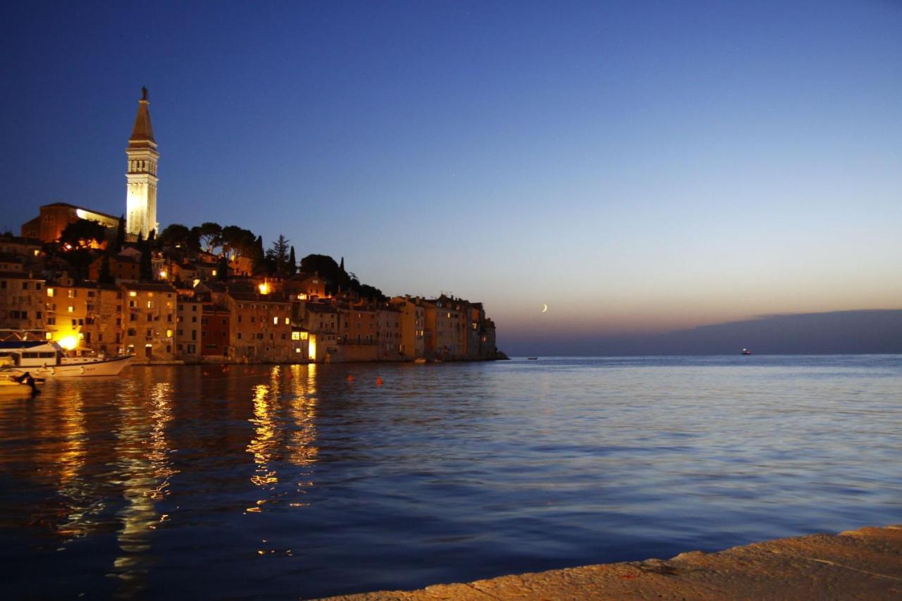 Weis Apartments Rovinj Exterior foto