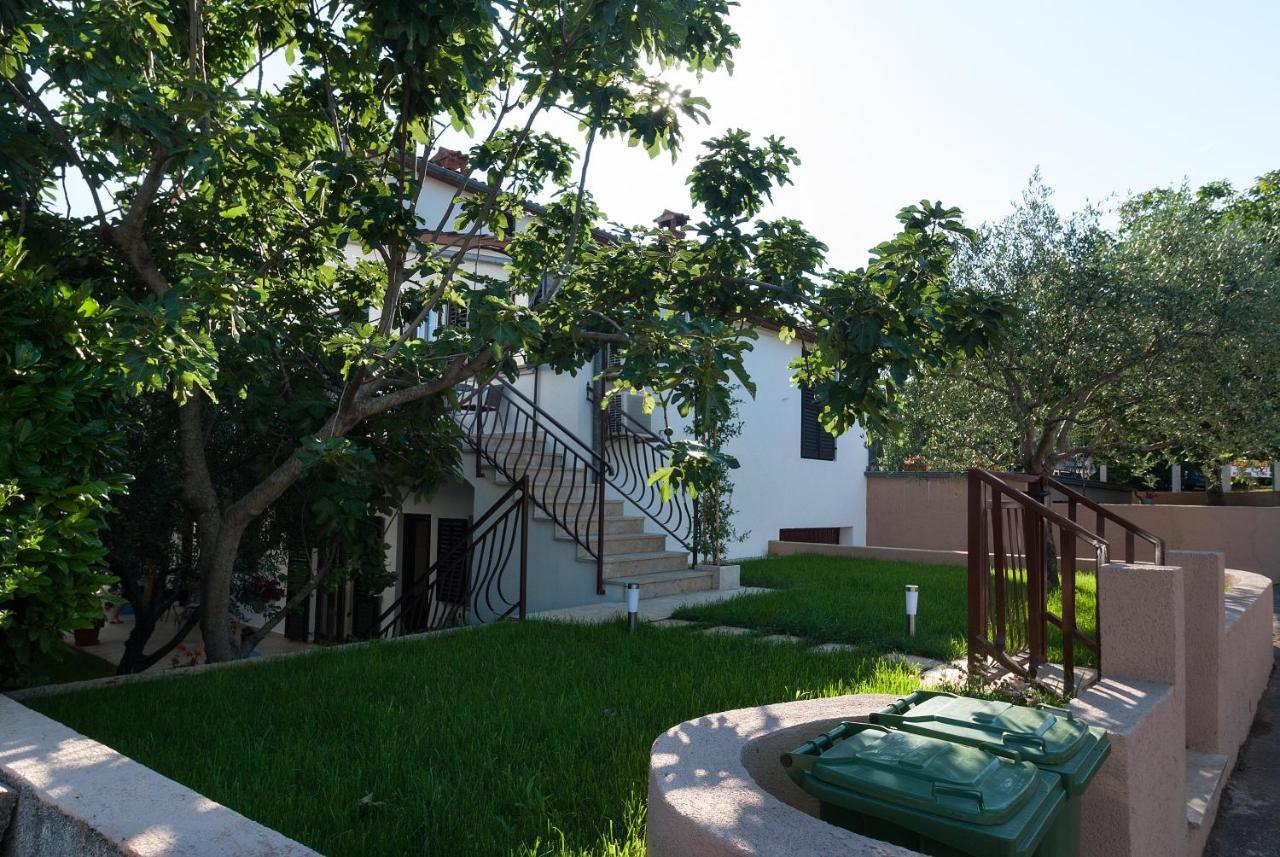 Weis Apartments Rovinj Quarto foto