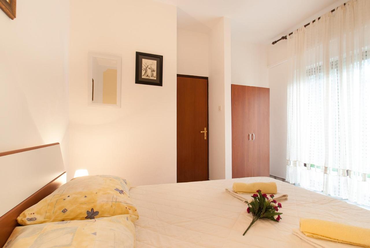 Weis Apartments Rovinj Quarto foto